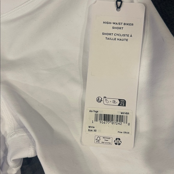 ALO Yoga high waist biker short, Women's XS White Shorts - Picture 5 of 6